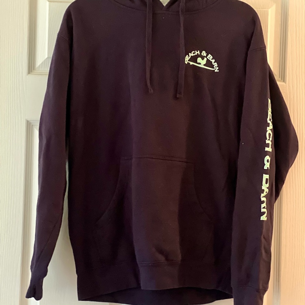 Beach & Barn Navy Hoodie Adult M